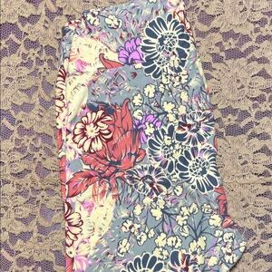 LuLaRoe LuLaRoe butter soft leggings Floral Leggings - Multicolor gray pink